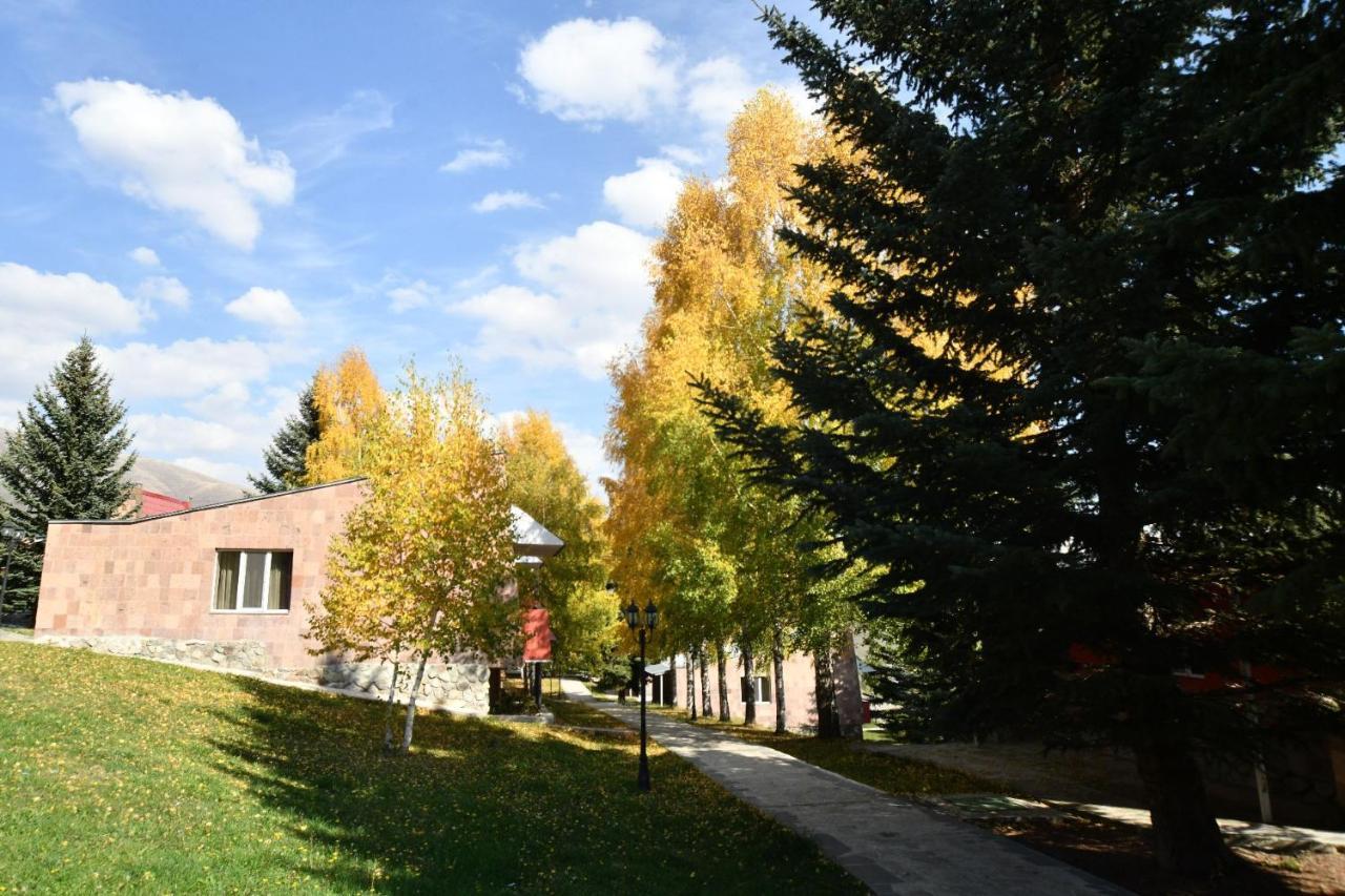 Ani Resort Artavaz Exteriör bild